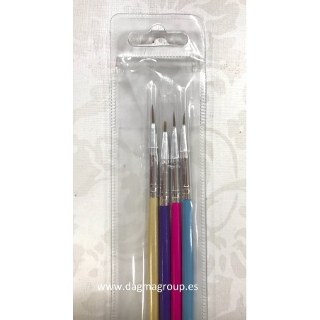 SET 4 PINCELES DE DECOARCIÓN UÑAS